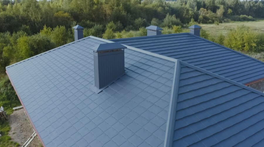 Professional gutter cleaning in Mesa, AZ